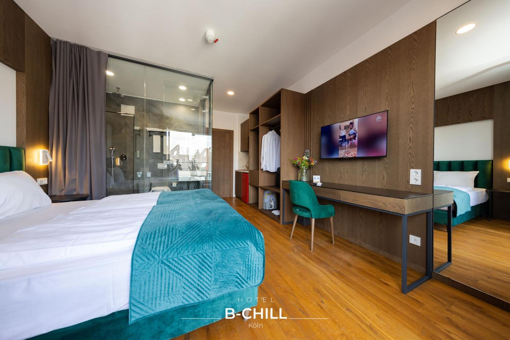 B-Chill Cologne Hotel Exterior photo