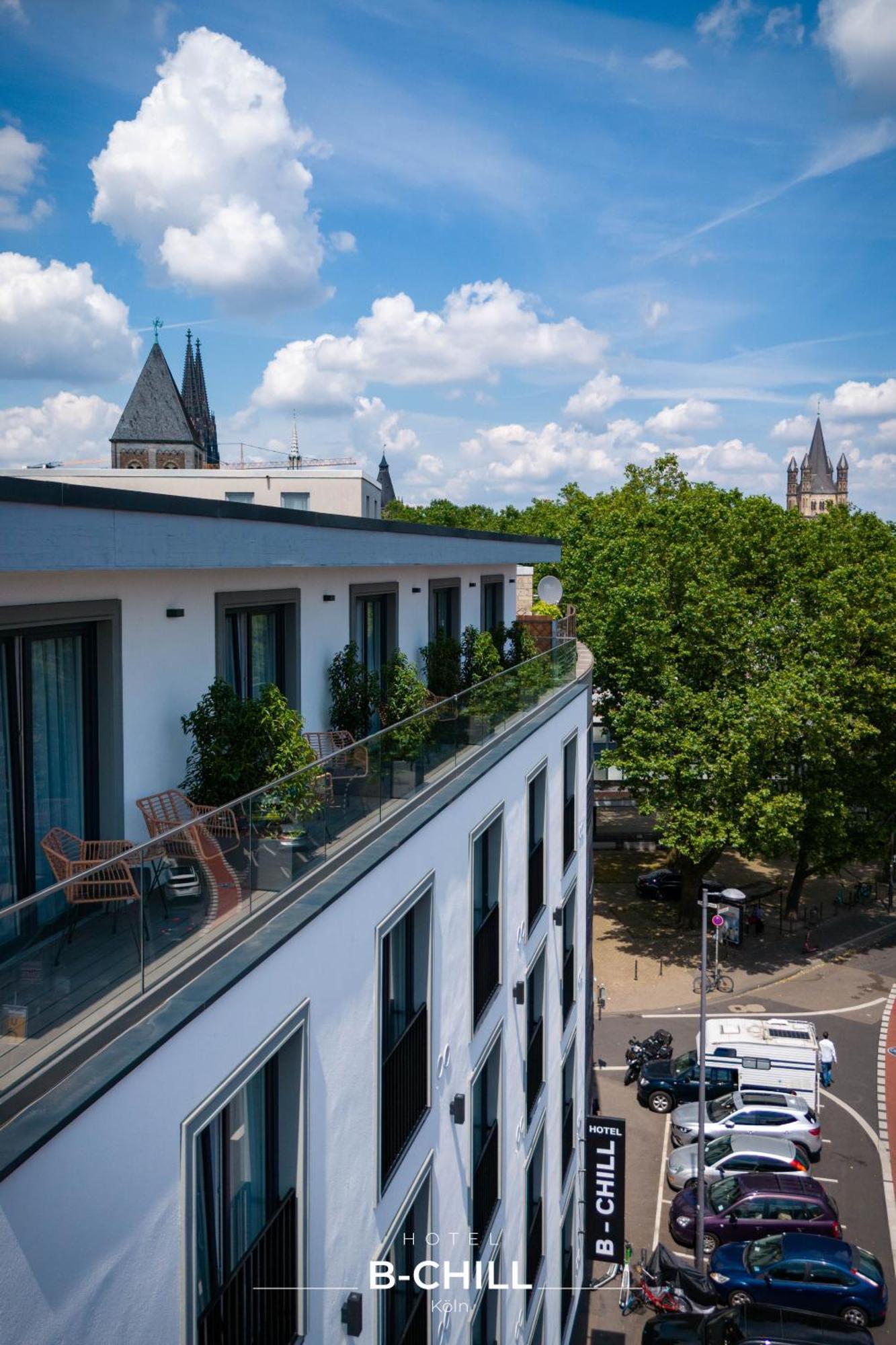 B-Chill Cologne Hotel Exterior photo